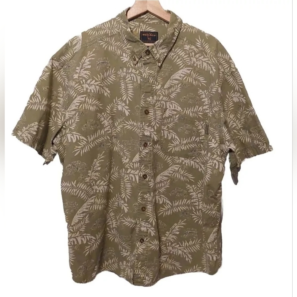 Woolrich vintage men's casual button-down shirt Large palm leaf pattern green